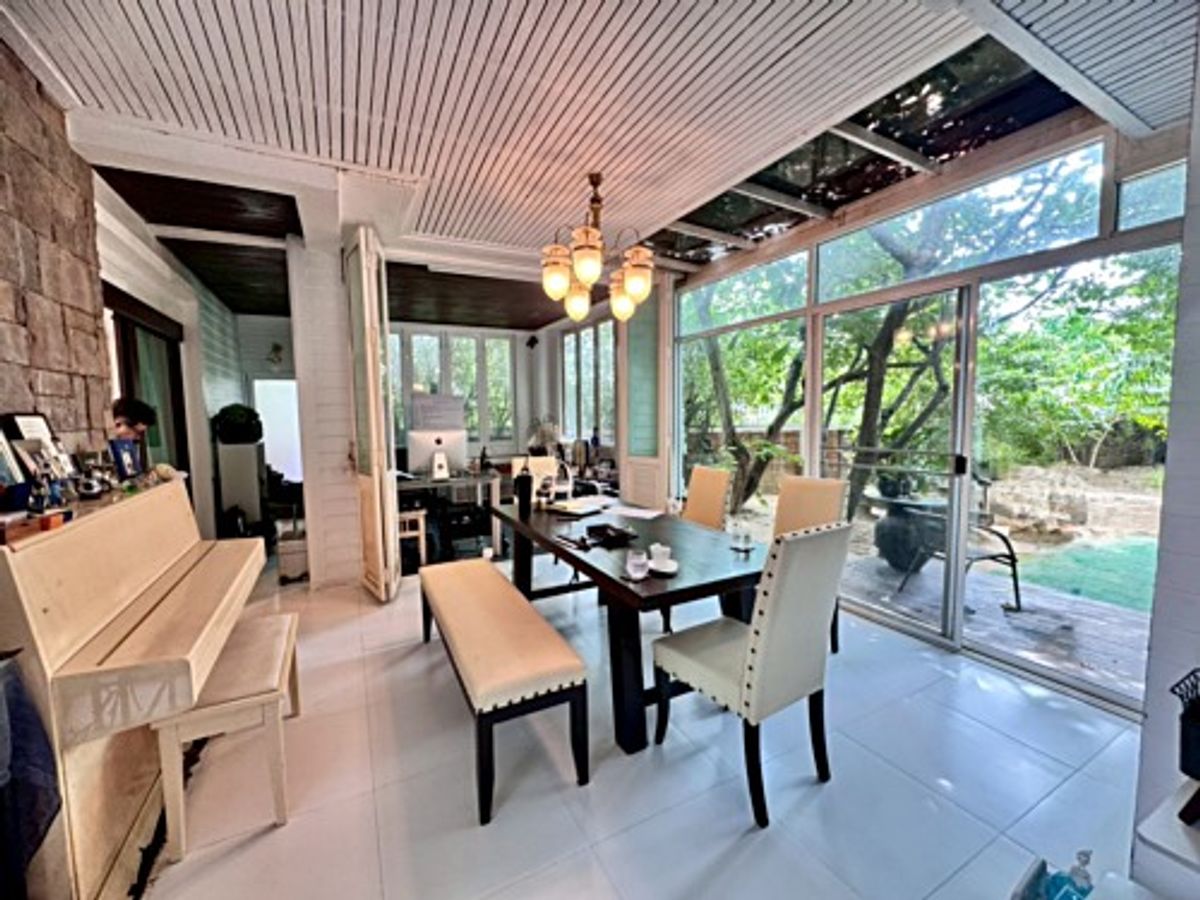 For SaleHouseKasetsart, Ratchayothin : 2 storey detached house for sale, Chaiyapruek Ram Inthra Village A lot of back corner houses (N.1789)