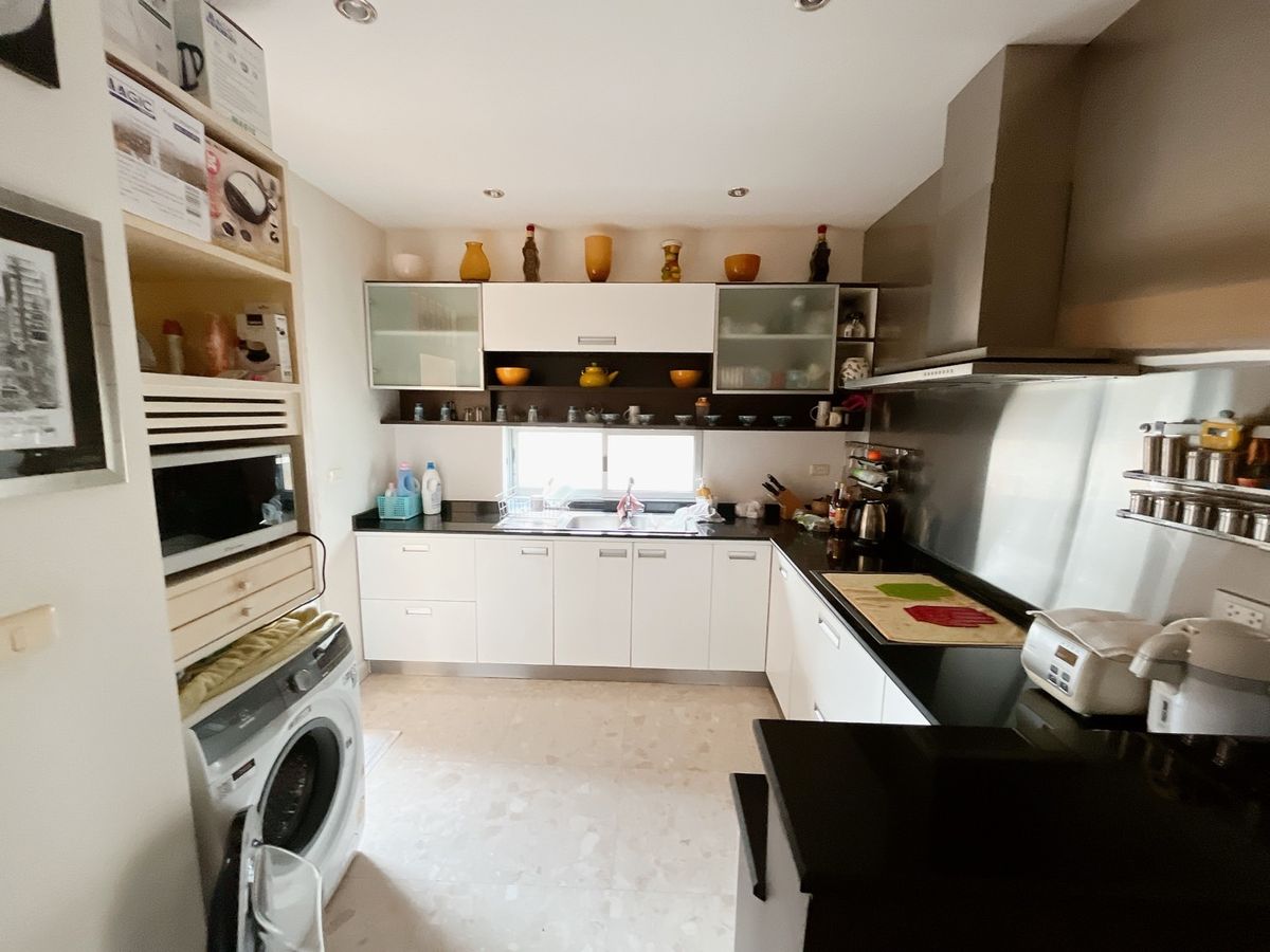 ขายบ้านนวมินทร์ รามอินทรา : ขายบ้านเดี่ยว 72 ตารางวา 6.6 ล้าน ปัญญาอินทรา โทร คุณส้ม 082-874-5666