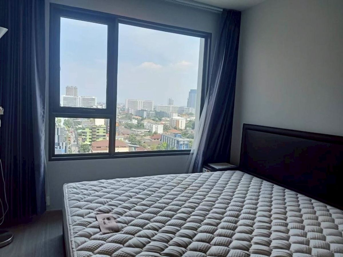 For RentCondoLadprao, Central Ladprao : RENT LIFE LADPRAO 1 Bedroom 1 Bathroom 35 SQM. Beautiful room.