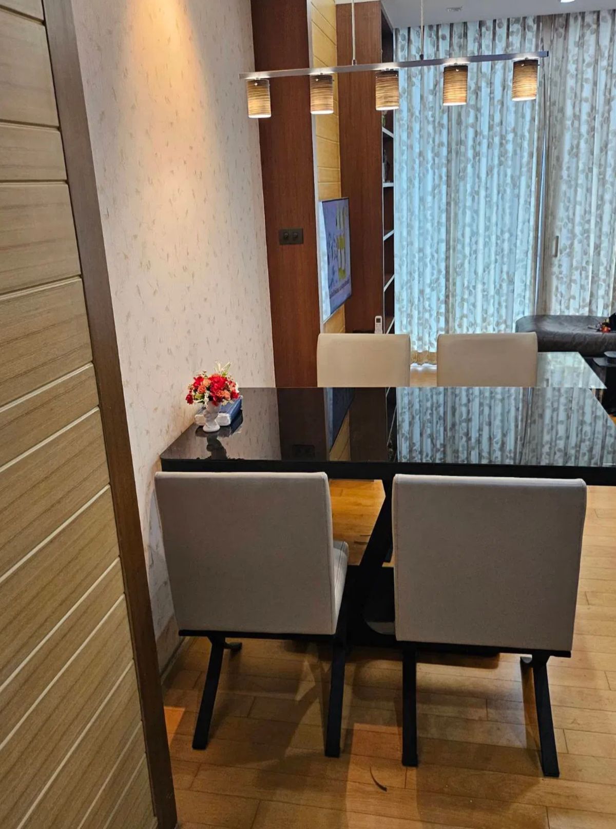 ให้เช่าคอนโดราชเทวี พญาไท :  Villa Ratchataewee Eng 中 日 Please add LINE ID @806qphgn o8415o5483