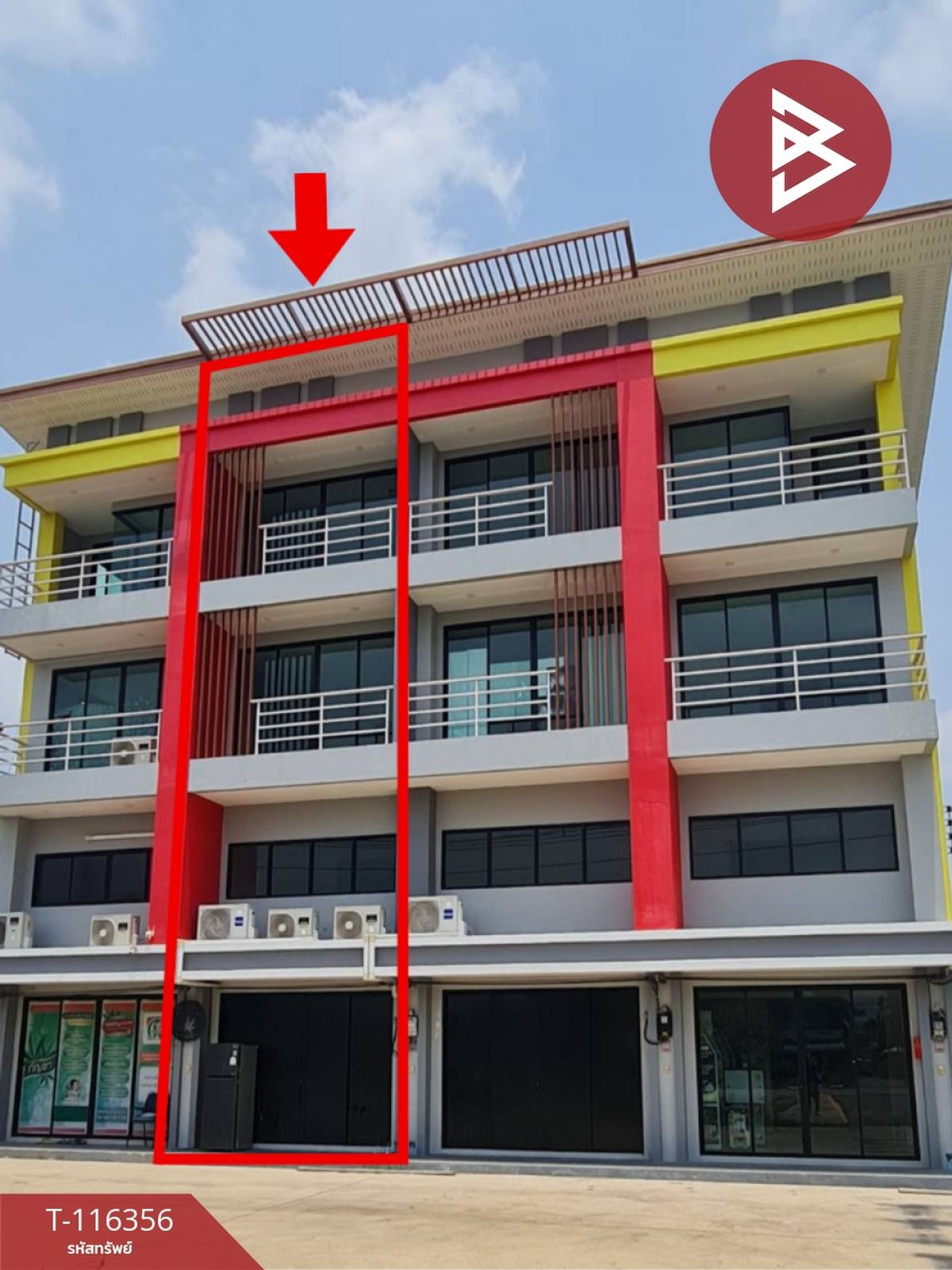 For SaleShop HouseChachoengsao : Luxury 3 and a half -storey commercial building on 3481 Road, Bang Nam Priao District, Chachoengsao Province