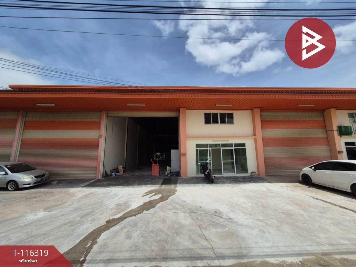 For SaleWarehouseSamut Prakan,Samrong : Selling warehouses, area 1 work 77.6 square wah, Phraeksa, Samut Prakan, good location
