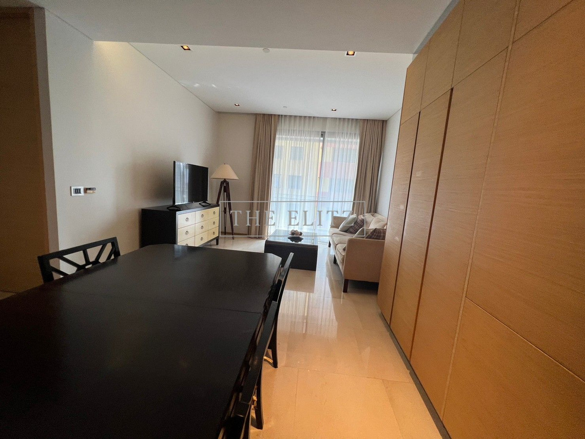 For RentCondoSilom, Saladaeng, Bangrak : ✨ Luxury room that gives a feeling like a hotel ... but you can be yours every day. Saladaeng Residences is ready. ✔