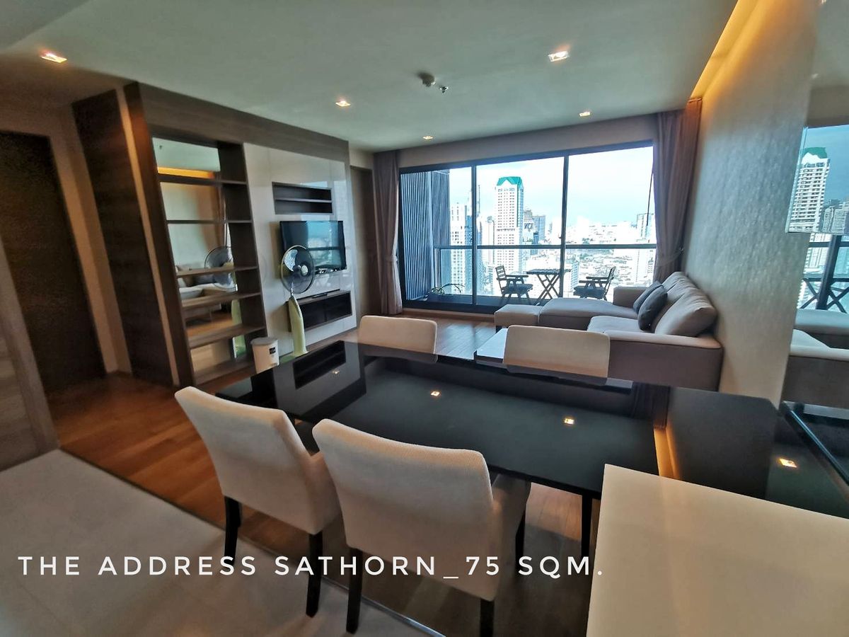 ให้เช่าคอนโดสาทร นราธิวาส : For RENT-corner unit 2 bedrooms at The Address Sathorn only 200 meters to BTS St.Louis