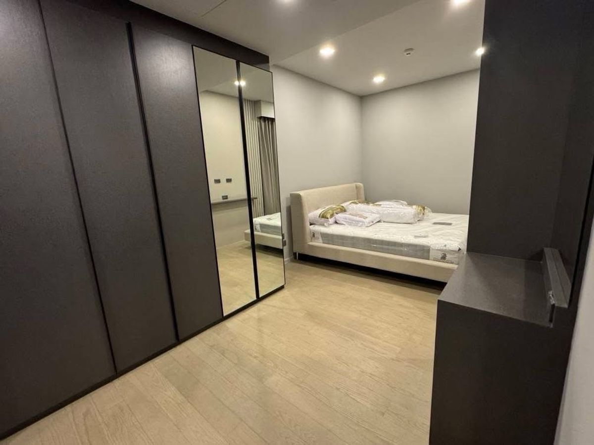 ให้เช่าคอนโดสุขุมวิท อโศก ทองหล่อ : (For Rent) Ashton Residence Sukhumvit 41 (Pet Friendly) 2 bedroom 2 bathroom
ให้เช่า แอชตัน เรสสิเดนท์ 41 เลี้ยงสัตว์ได้ 2 ห้องนอน 2 ห้องน้ำ
Size : 74 Sqm 
Type : 2 Bedroom 2 Bathroom 
Pet Friendly 🐶😸
