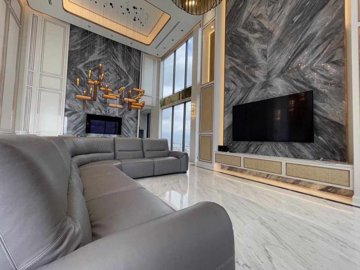 For RentCondoRama9, Petchburi, RCA : The ESSE at Singha Complex I RENTAL ULTRA LUXURY DUPLEX PENTHOUSE at Huai Khwang in Bangkok
