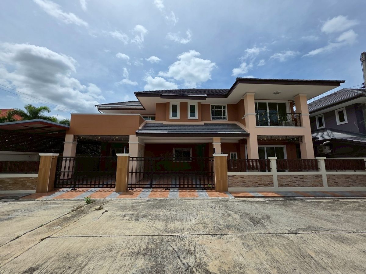 ขายบ้านนครปฐม : ขายบ้านเดี่ยว หมู่บ้านอยู่สบาย2  65.5 ตร.ว. 7 นอน ใกล้เซนทรัลนครปฐม