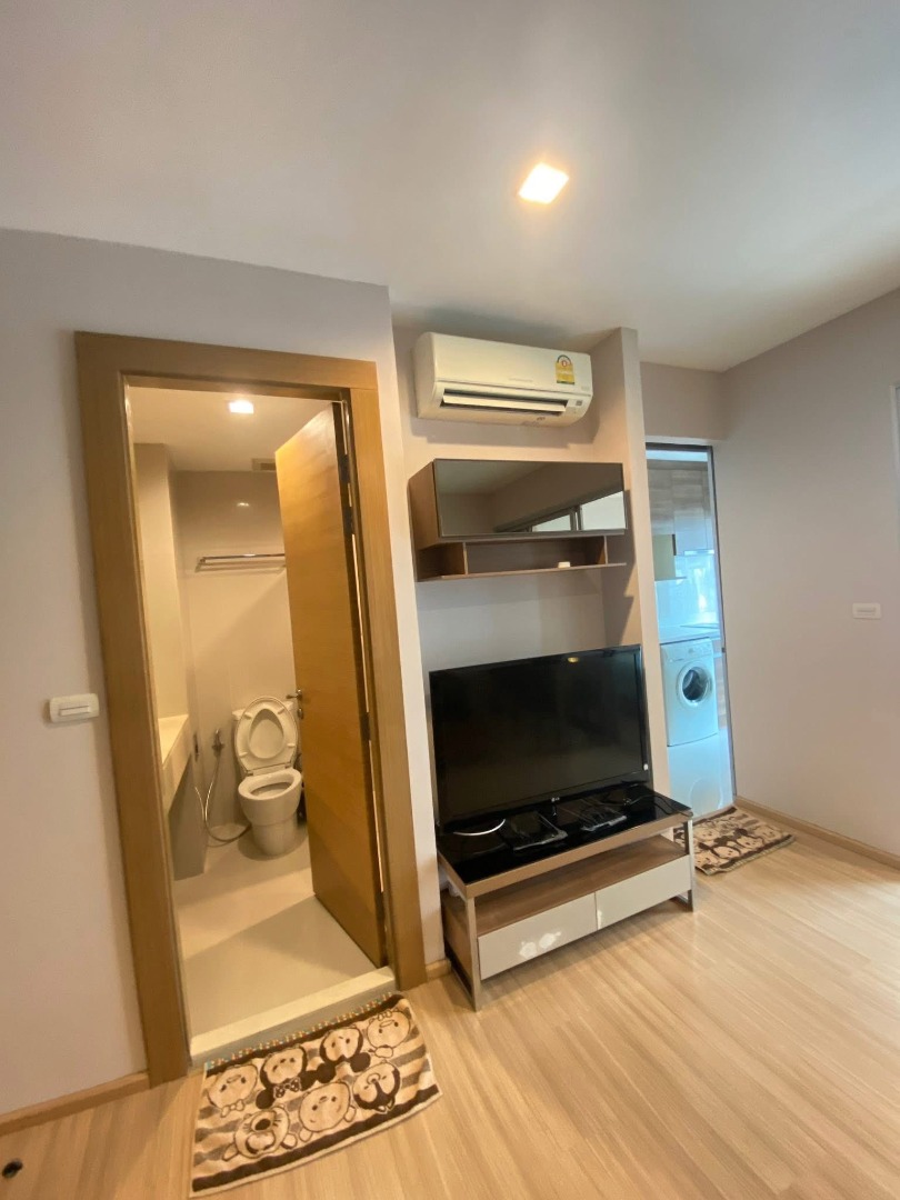 ให้เช่าคอนโดรัชดา ห้วยขวาง : 🔥ให้เช่าด่วน🔥RHYTHM Ratchada-Huaikhwang ห้องสวย รีโนเวทใหม่ เฟอร์นิเจอร์ครบ ติด MRT ห้วยขวาง❗