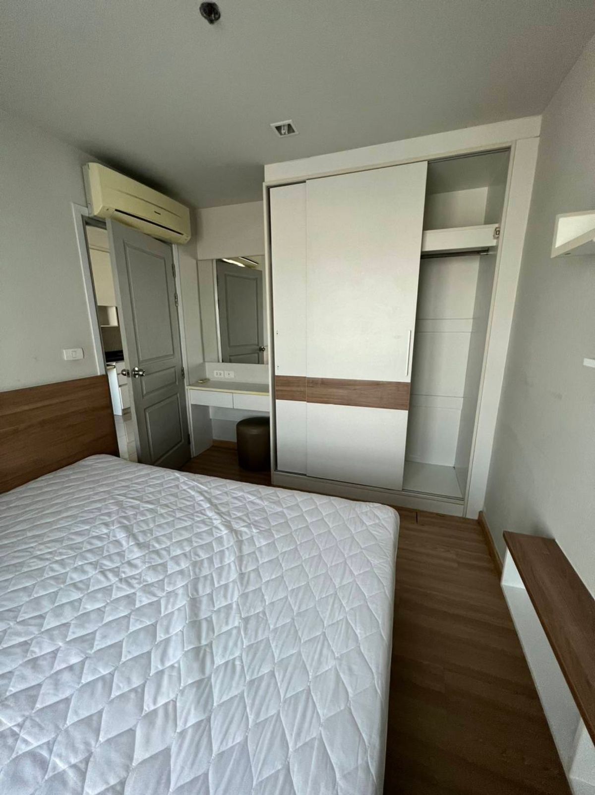For RentCondoBang Sue, Wong Sawang, Tao Pun : 🏡 Condo for rent, Rich Park Attapoon