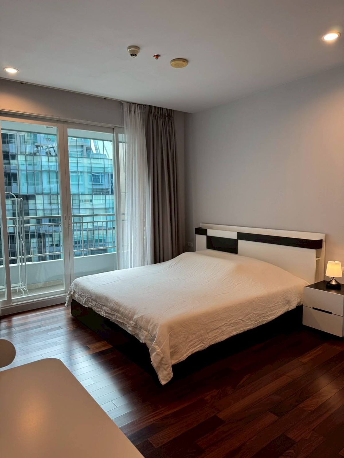 ขายคอนโดพระราม 9 เพชรบุรีตัดใหม่ RCA : ขาย รหัส PP278 คอนโด Circle Condominium