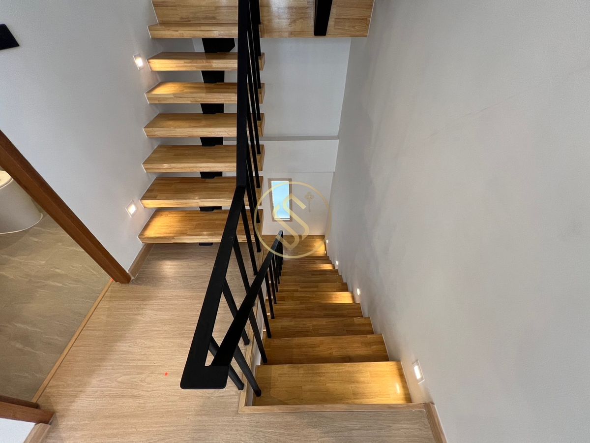 For SaleHouseAri,Anusaowaree : 3 -storey detached house for sale. Lay Ari Pradiphat, a new built house, ready to live in a good location, excellent function, ultimate utility space.