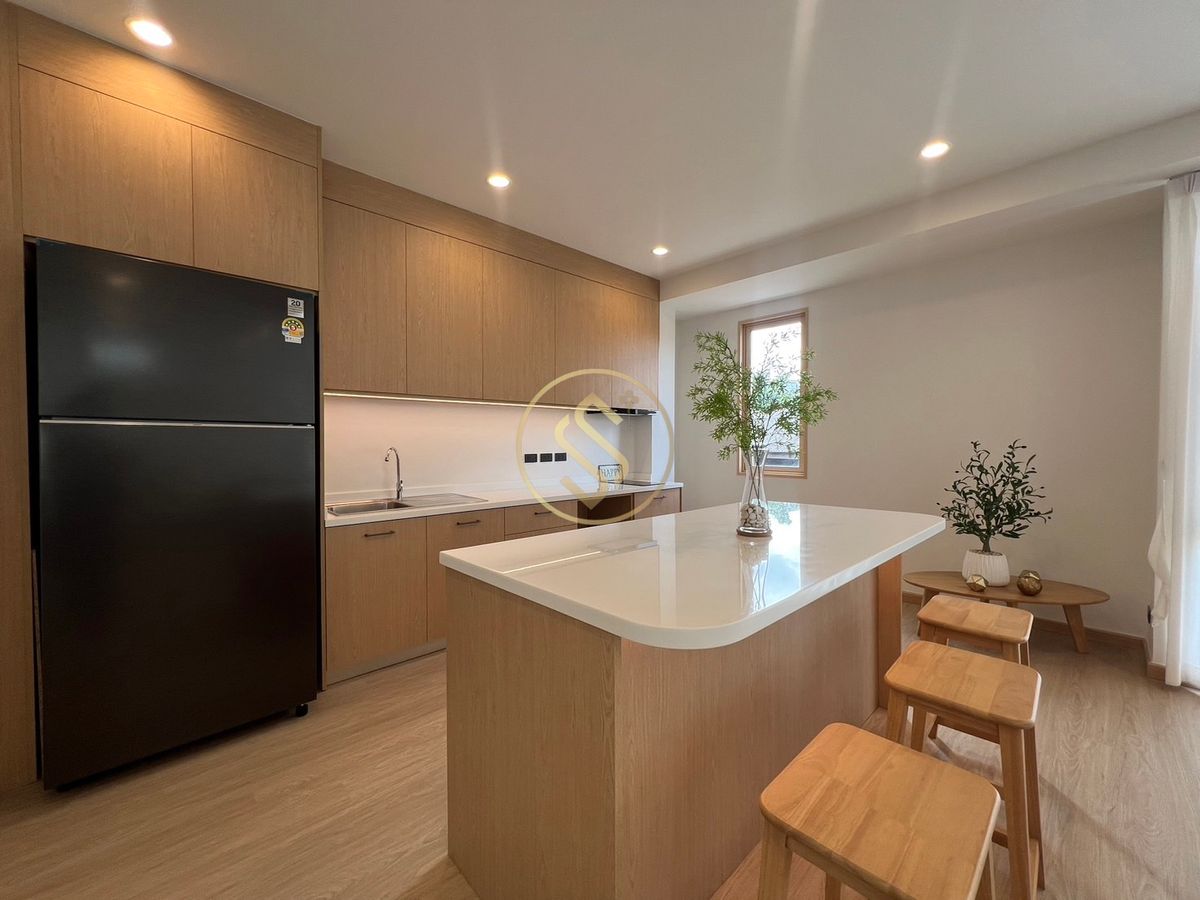 For SaleHouseAri,Anusaowaree : 3 -storey detached house for sale. Lay Ari Pradiphat, a new built house, ready to live in a good location, excellent function, ultimate utility space.