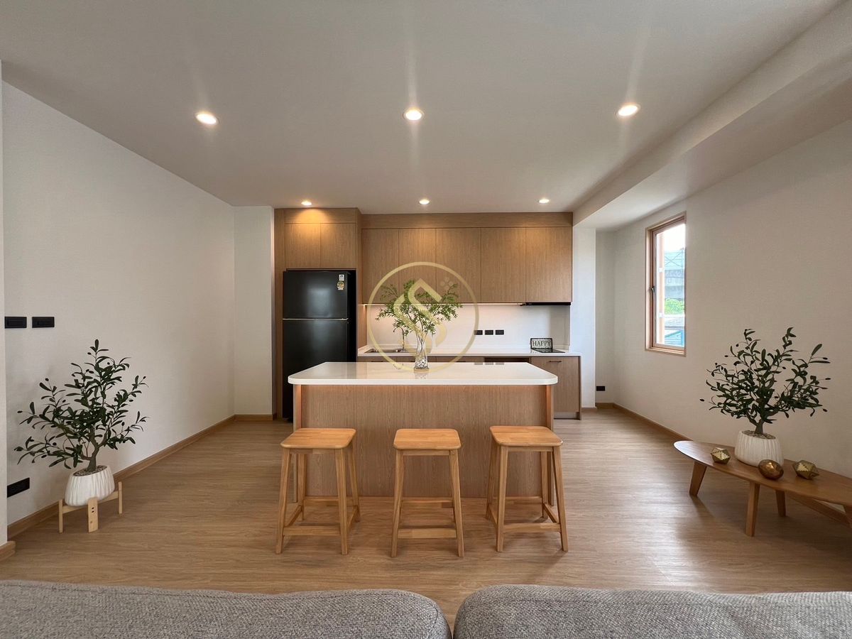 For SaleHouseAri,Anusaowaree : 3 -storey detached house for sale. Lay Ari Pradiphat, a new built house, ready to live in a good location, excellent function, ultimate utility space.