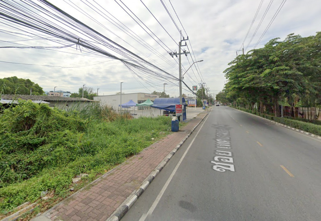 For SaleLandSamut Prakan,Samrong : Land for sale, Soi Thesaban Bang Pu 46, size 8 rai 49 sq w, near Sukhumvit Road, only 280 m. KK
