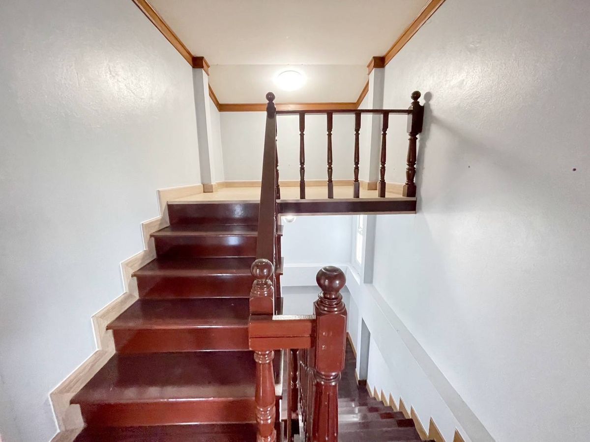 For SaleHouseVipawadee, Don Mueang, Lak Si : 2 storey detached house for sale Soi Wat Wevanaram 18, after the corner of 98.5 square wah, 3 bedrooms, Songprapha Road, Thung Song Hong Subdistrict, Don Mueang District, Bangkok