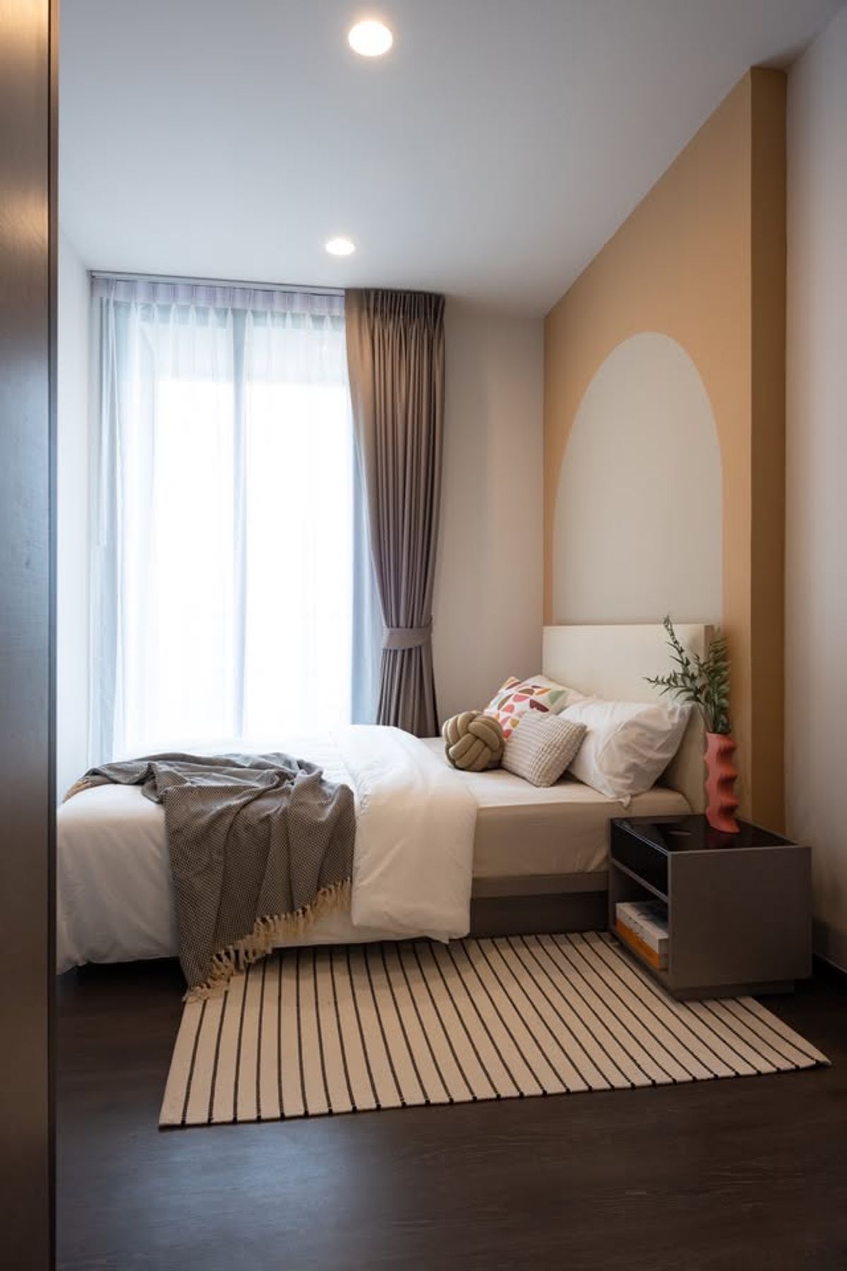 ให้เช่าคอนโดสุขุมวิท อโศก ทองหล่อ : ให้เช่า OKA HAUS Sukhumvit 36 (โอกะ เฮาส์ สุขุมวิท 36) [CC-01]