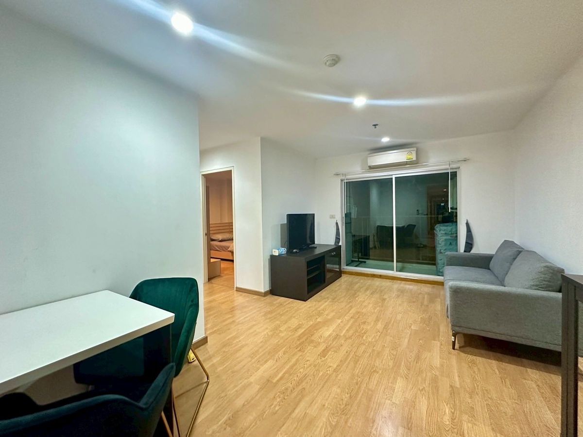 For RentCondoRatchadapisek, Huaikwang, Suttisan : 🍀 For rent, UDlight at Huai Khwang Station 🍀 Interested in adding LINE @Zcondo (with @prefix) 🔥 C4307