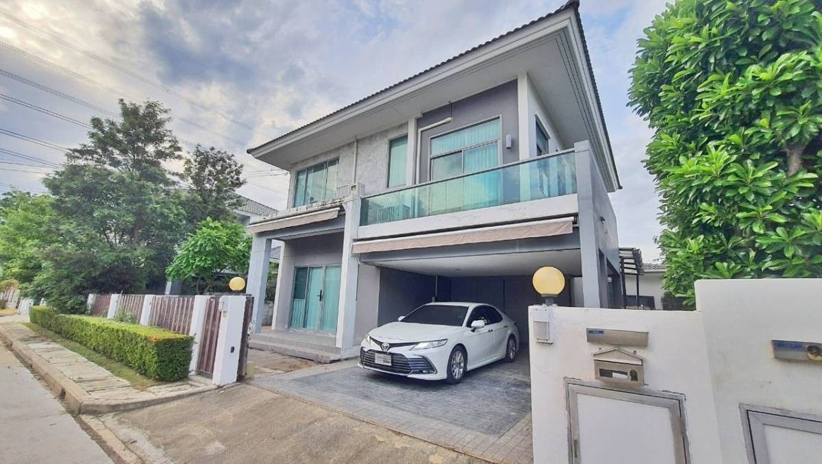 For RentHousePattanakan, Srinakarin : 4 Bedroom Single House For Rent in Perfect Place Rama 9-KrungthepKreetha, New Krungthep Kreetha Road, Khlong Song Ton Nun, Lat Krabang, Bangkok
