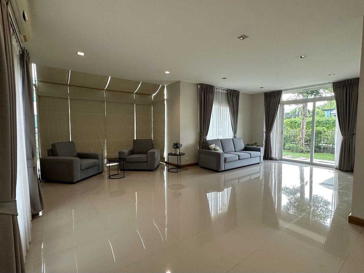 ให้เช่าบ้านนวมินทร์ รามอินทรา : (Negotiable) ด่วน! ให้เช่า บ้านเดี่ยว2ชั้น หลังใหญ่ เฟสใหม่ แปลงมุม ติดสวน วรารมย์ พรีเมี่ยม วัชรพล-จตุโชติ  121ตร.วา 300++ตรม. 5นอน5น้ำ 6ที่จอดรถ ใกล้ทางด่วน พร้อมเฟอร์ Fully Furnished หรือ บ้านเปล่า