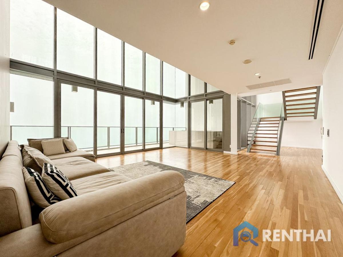 For SaleCondoPattaya, Bangsaen, Chonburi : 5-bed Northpoint Condo in Pattaya High Rise Duplex