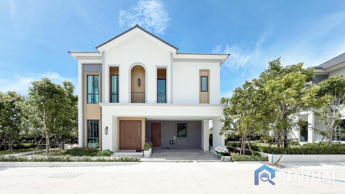 For SaleHousePattaya, Bangsaen, Chonburi : The Palm Grandio  Luxury Home in Pattaya