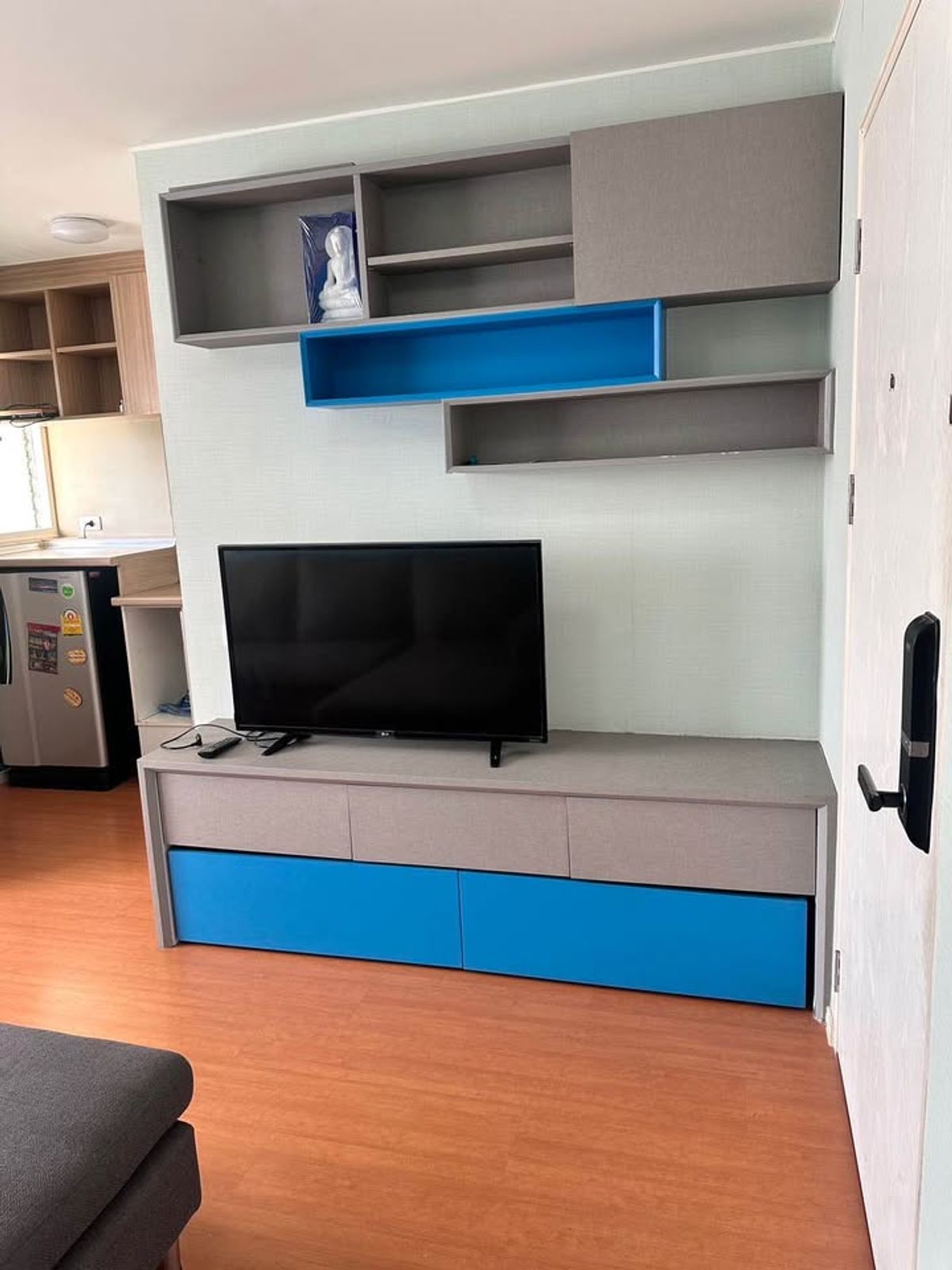 For RentCondoPathum Thani,Rangsit, Thammasat : For rent, Lumpini Township Rangsit condo, size 2 bedrooms