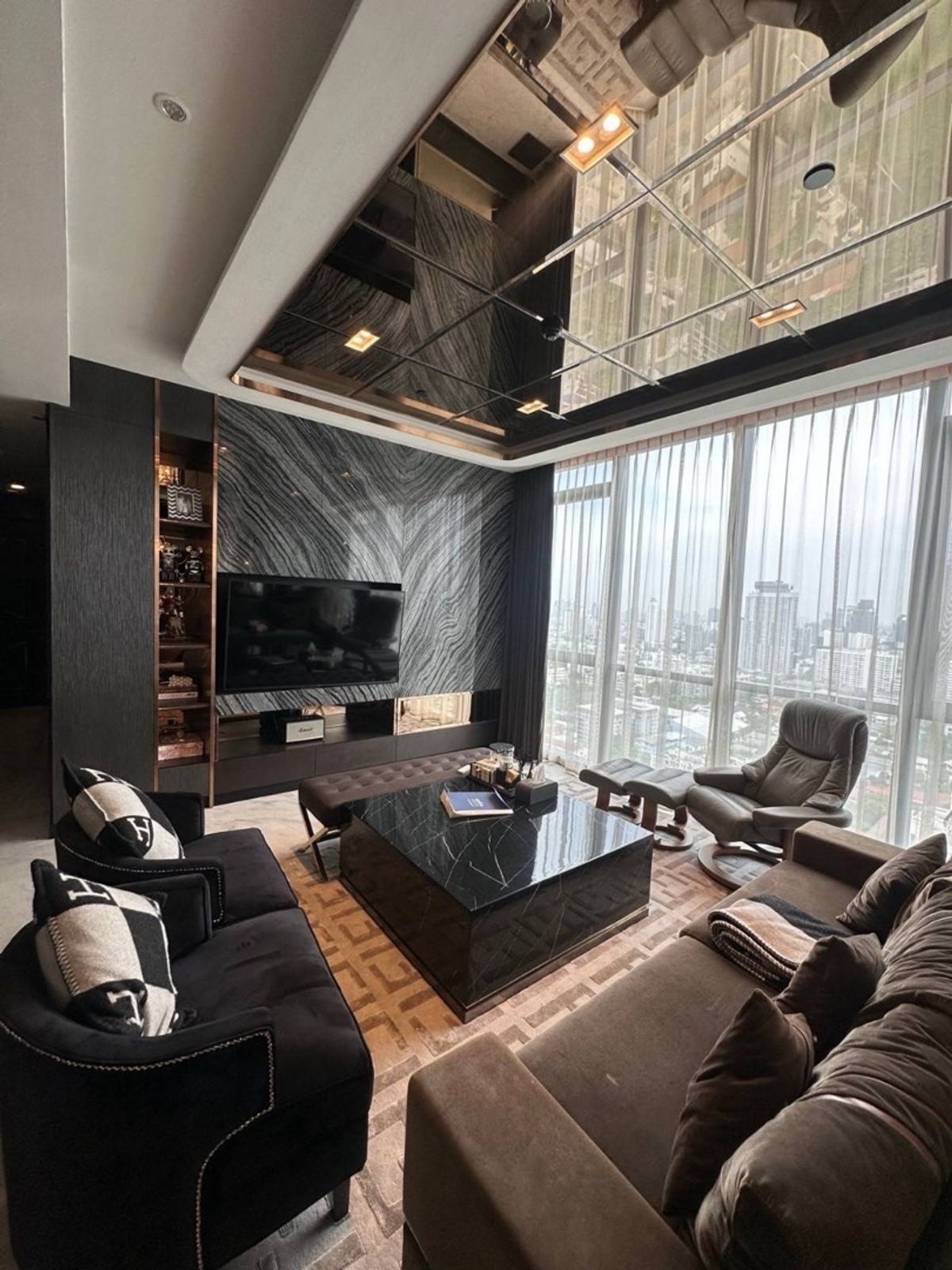 For RentCondoSukhumvit, Asoke, Thonglor : The Monument Thonglo | 150k | 2 Bedrooms 2 Bathrooms | High Floor 🩶