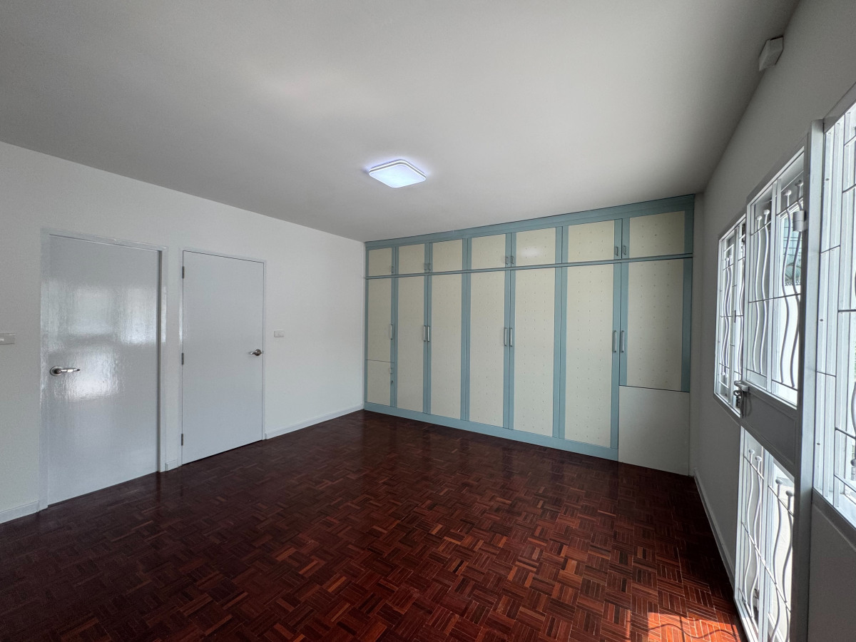 ขายทาวน์โฮมสมุทรปราการ สำโรง : ขายทาวน์เฮ้าส์/ทาวน์โฮม  พาร์ค แกลเลอรี่ ศรีนครินทร์ หน้ากว้าง บางปลา บางพลี สมุทรปราการ CX-144569 