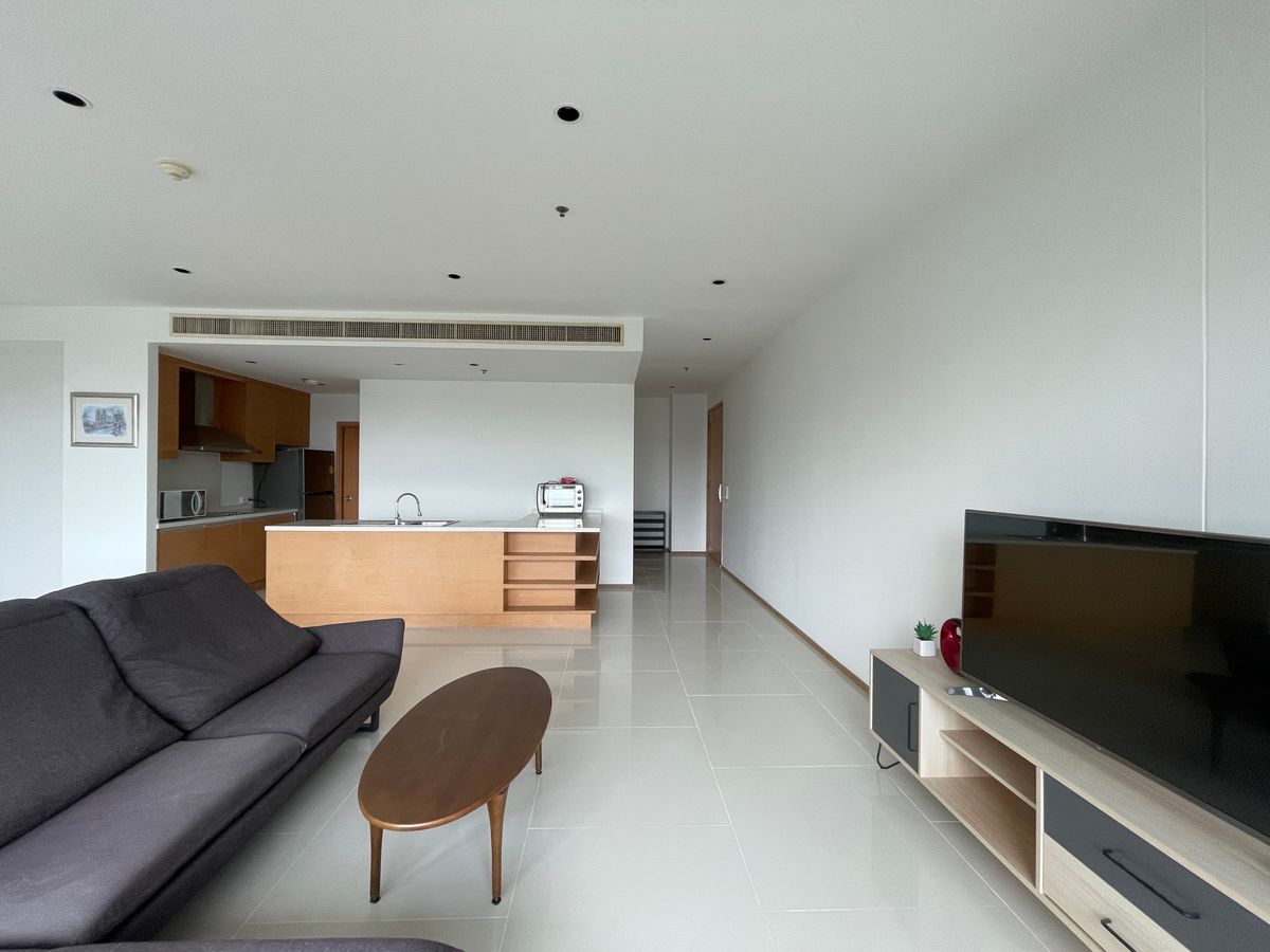 For RentCondoSukhumvit, Asoke, Thonglor : For Rent ✨The Emporio Place✨ 3 beds, 5 baths, size 160 sqm, Near BTS Phromphong (1 km), Tel.0982645161
