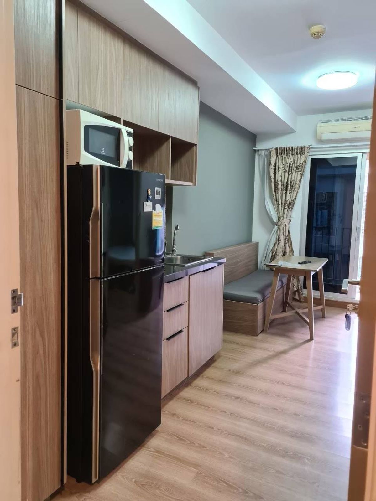 For RentCondoKasetsart, Ratchayothin : For rent ✨ Beautiful room, 1 bedroom, 1 bathroom ✧ Condo Chapter One The Campus Kaset ✧ Near Kasetsart University, BTS Senanikhom, Building B 8, Rental price 11,000/month 🥰 Full electrical appliances 📞 Interested, contact 094-847-5707 or IDLINE: Kingcto2