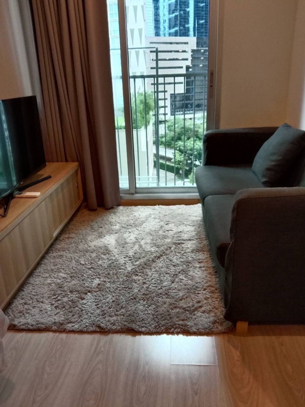 For SaleCondoRatchadapisek, Huaikwang, Suttisan : Quick sale NOBLE REVOLVE RATCHADA Noble Revolve Ratchada 1 Bedroom 1 Bathroom