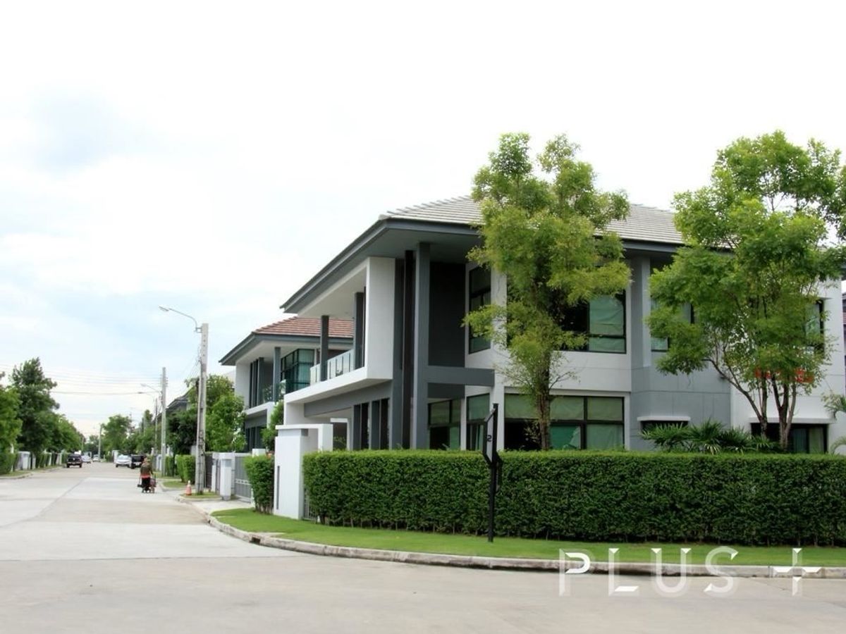 ขายบ้านพัฒนาการ ศรีนครินทร์ : ขายด่วน‼️ บ้านเดี่ยวทำเลดี ใกล้ใจกลางเมือง เศรษฐสิริ ศรีนครินทร์ พระราม 9
📲0809895553 k.jin