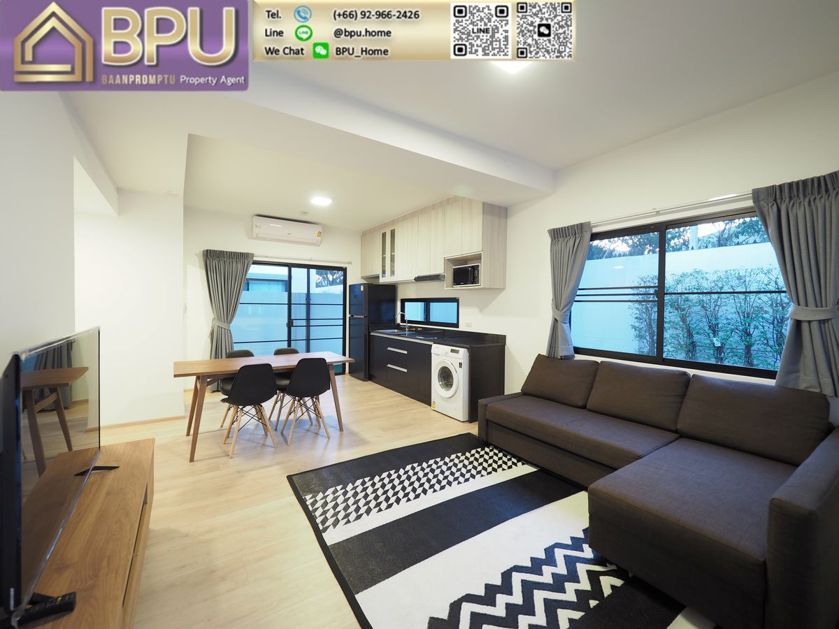 For RentTownhomeBangna, Bearing, Lasalle : ** 2 Bedrooms Corner Unit Townhome for Rent ** Indy 5 Bangna km.7 Near Mega Bangna