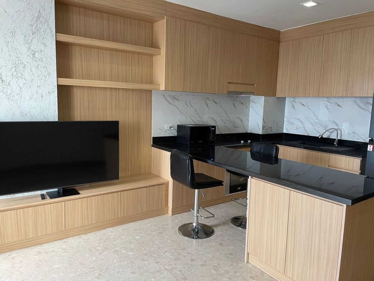ขายคอนโดสุขุมวิท อโศก ทองหล่อ : [ Sell ] Nusasiri Grand Condo 2bed 80sqm 14mb