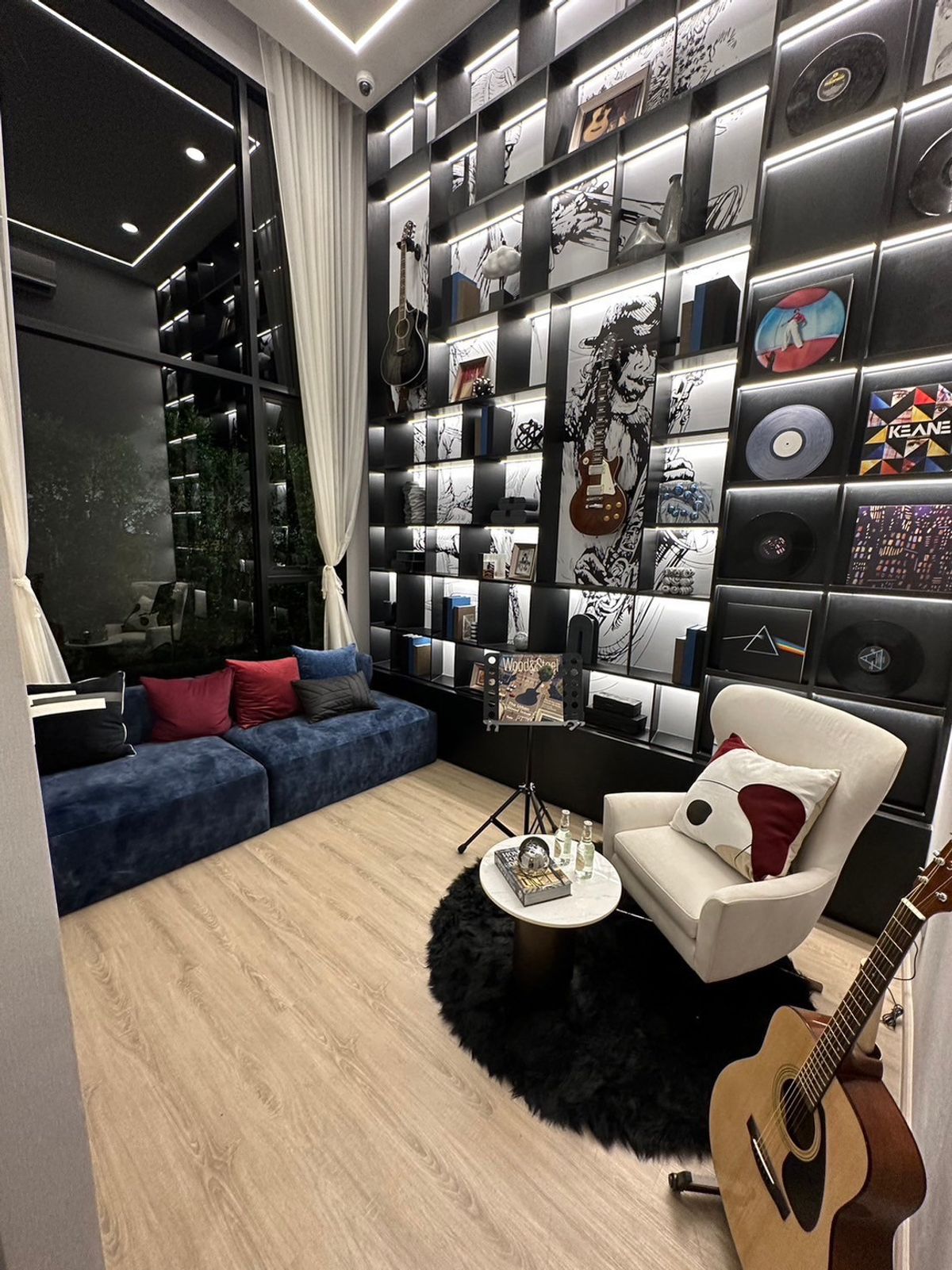 Sale DownCondoPinklao, Charansanitwong : (Owner) Selling down the Origin Play Condo Down, corner room, Rama VIII Bridge view, 22nd floor, near MRT, Bang Khun Non, can raise animals.