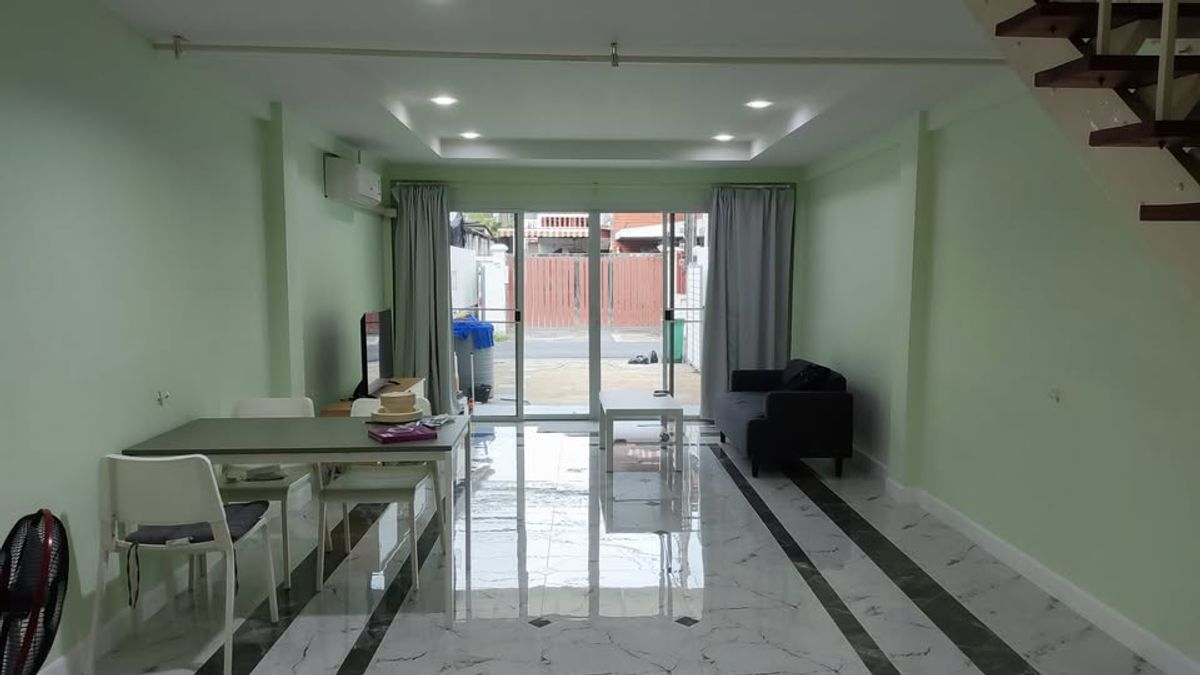 For RentTownhomeOnnut, Udomsuk : Townhouse for rent, Soi Sukhumvit 101