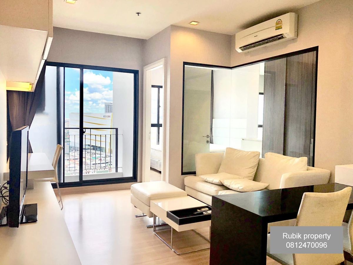 For RentCondoWongwianyai, Charoennakor : 🌆 Rent! Condo, the most bang view in the middle of Urbano Absolute Sathorn-Taksin (RB1015)