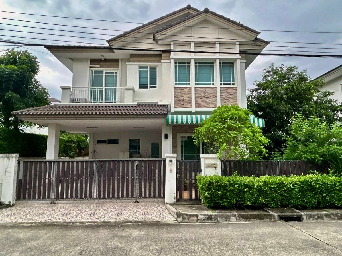 ขายบ้านพัฒนาการ ศรีนครินทร์ : 🏡 ขายบ้านเดี่ยว 2 ชั้น หมู่บ้านมัณฑนา พระราม 9 – ศรีนครินทร์ บ้านสวย พร้อมอยู่ เฟอร์ฯ และเครื่องใช้ไฟฟ้าครบ ทำเลศักยภาพ ใกล้รถไฟฟ้าสายสีส้มและสีเหลือง เดินทางเข้าเมืองง่าย