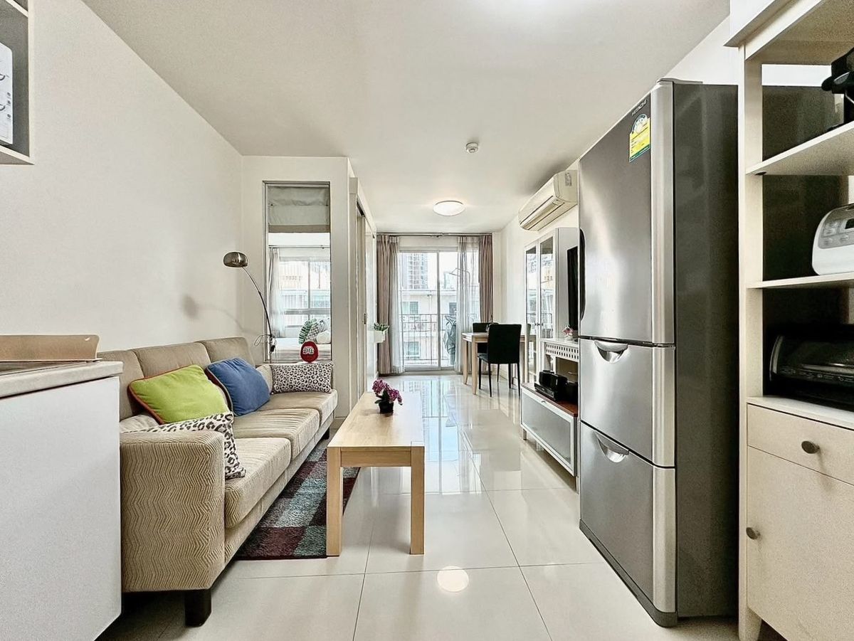 For RentCondoSukhumvit, Asoke, Thonglor : Condo for Rent The Clover Thonglor, 1 Bedroom 45 Sqm Fully Furnished with Bathtub Near BTS Thonglor, Ekkamai, Phrom Phong, Phra Khanong, Sukhumvit : YA25R-007