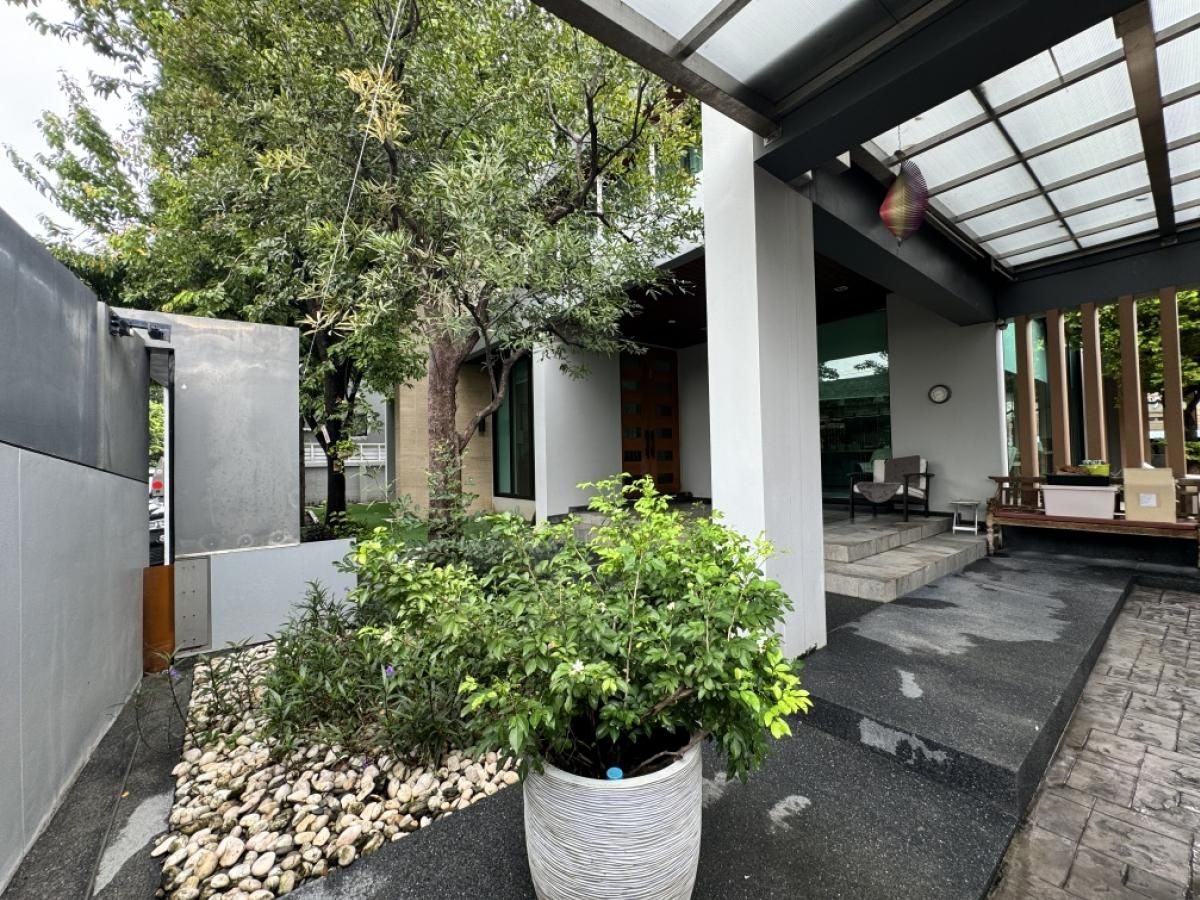 For SaleHouseRatchadapisek, Huaikwang, Suttisan : House for sale, Soi Ratchadaphisek