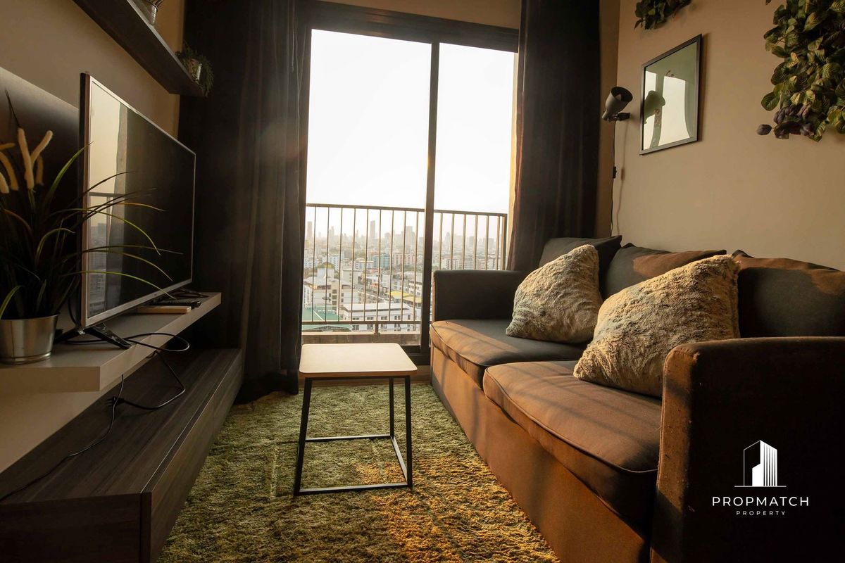 For RentCondoRatchadapisek, Huaikwang, Suttisan : ✨Flash deal ✨Centric Ratchada - Huai Khwang (1Bed 1Bath 32SQM.) Completely decorated !! Only 17,000 baht per month Tel.0981315848 @PropMatch