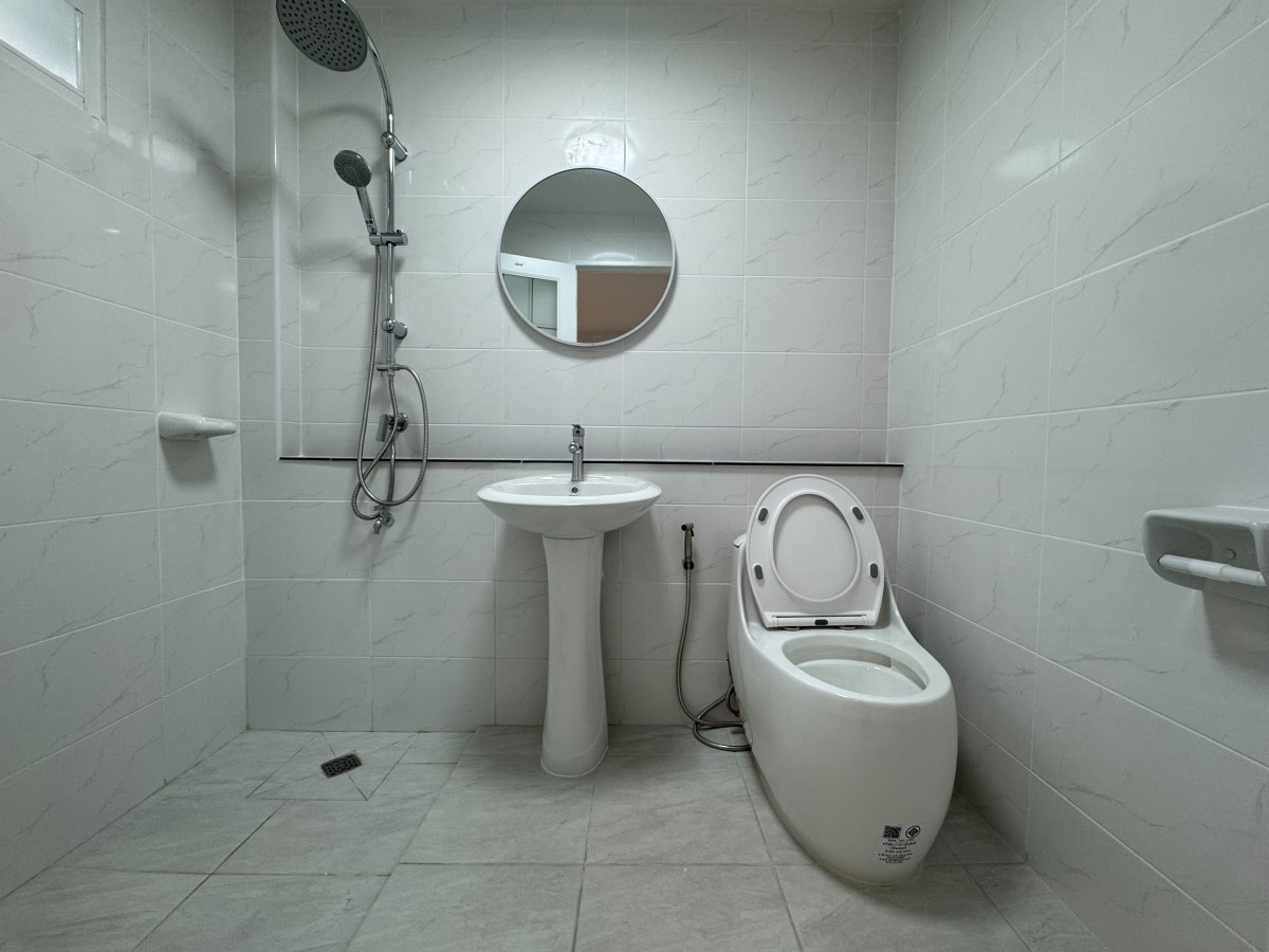 ขายทาวน์โฮมสมุทรปราการ สำโรง : ขายทาวน์เฮ้าส์/ทาวน์โฮม  พาร์ค แกลเลอรี่ ศรีนครินทร์ หน้ากว้าง บางปลา บางพลี สมุทรปราการ CX-144569 