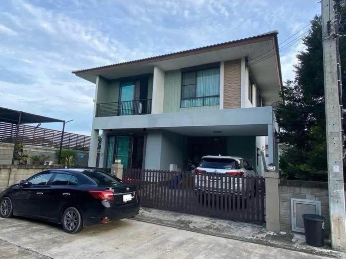 บ้านลาดกระบัง สุวรรณภูมิ : ✨House for rent at Golden Village Bangna-Kingkaew  ✨