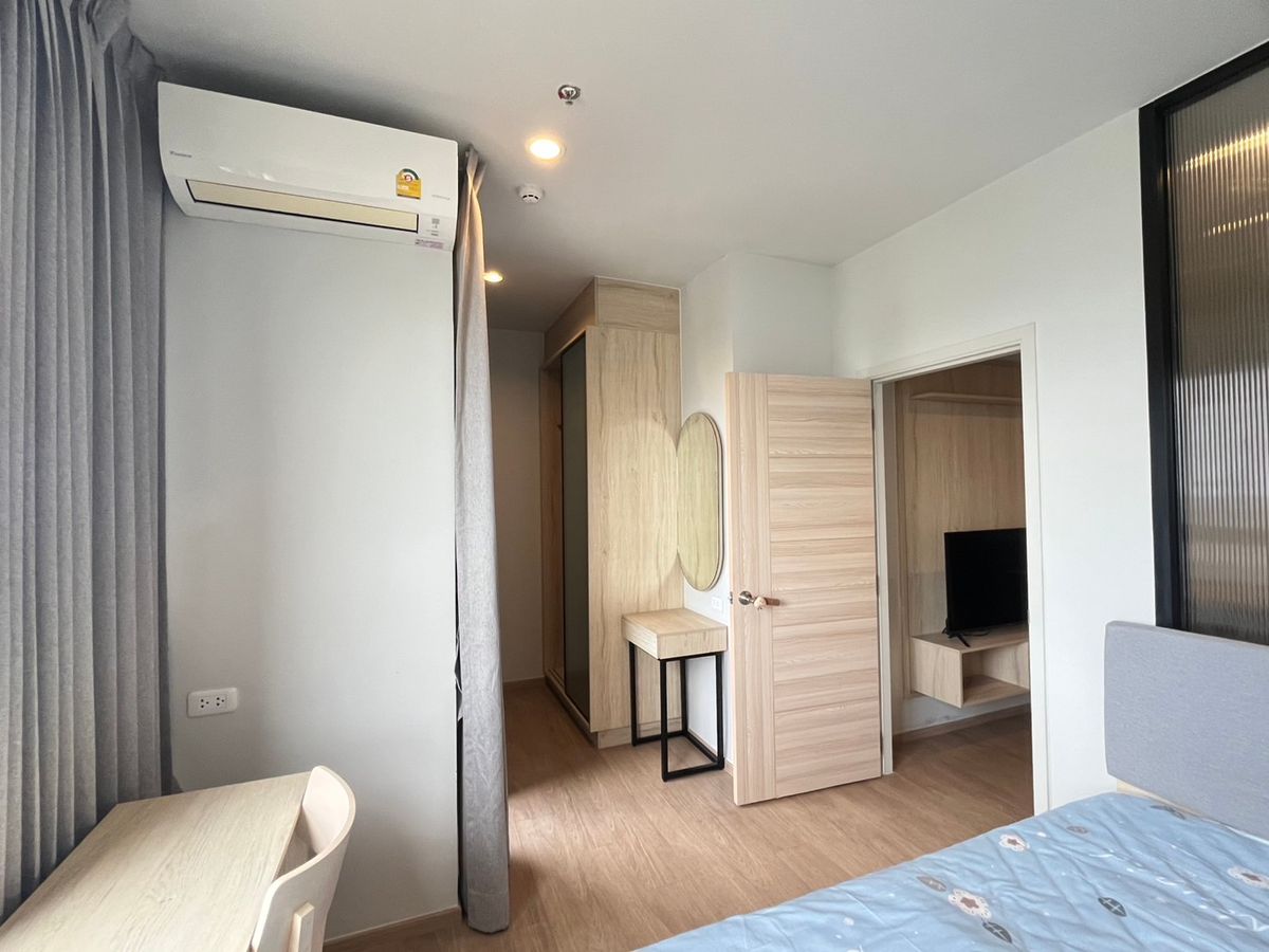 For RentPathum Thani,Rangsit, Thammasat : 𝐂𝐎𝐌𝐌𝐎𝐍 𝐓𝐔 Empty room for rent Quality social condo Attached to Thammasat Rangsit fence