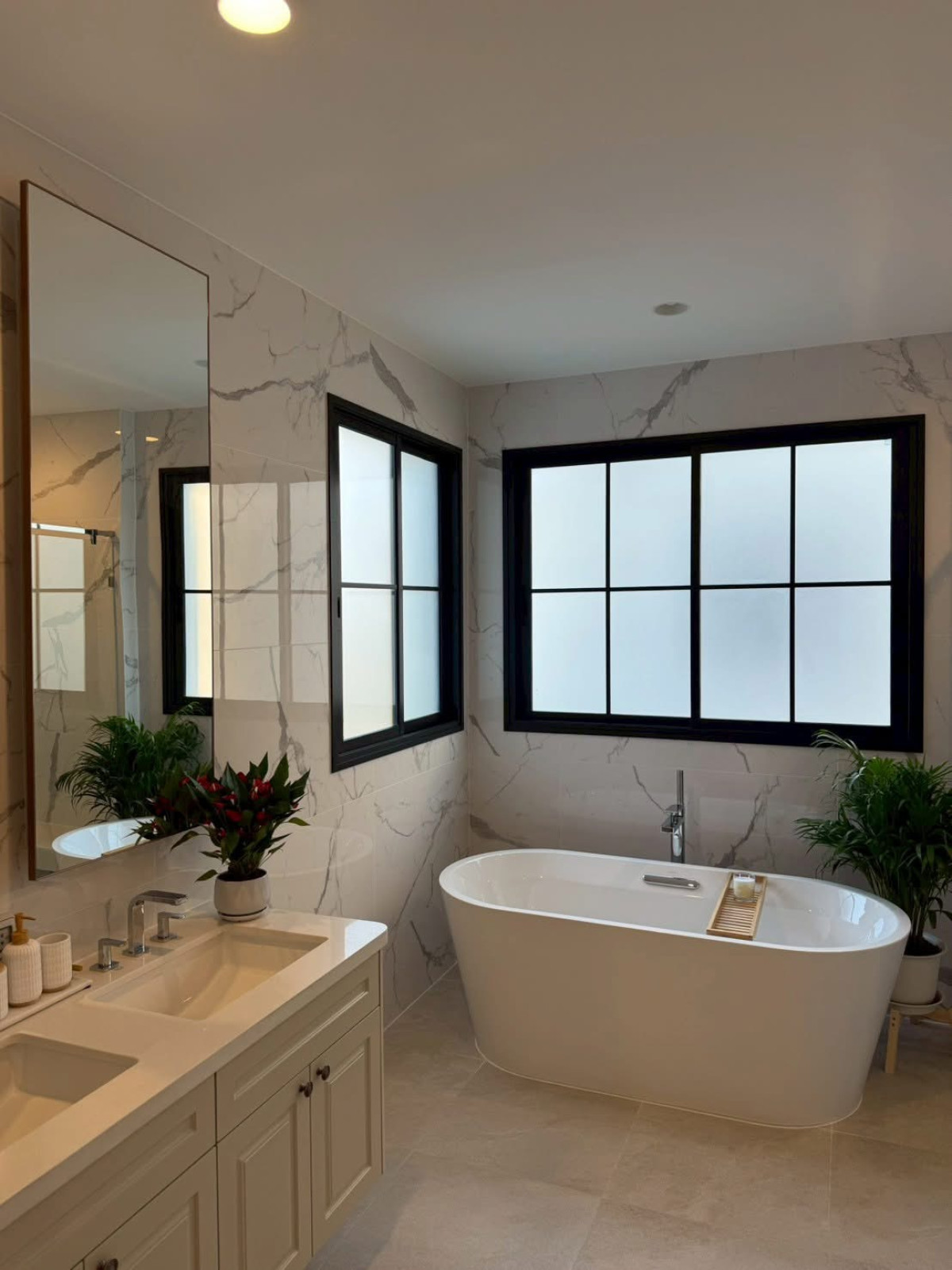 For SaleHouseKasetsart, Ratchayothin : For Sale House , Narasiri Phahol - Watcharapol , MRT-Vatcharaphol , Tha Raeng , Bang Khen , Bangkok , CX-143742