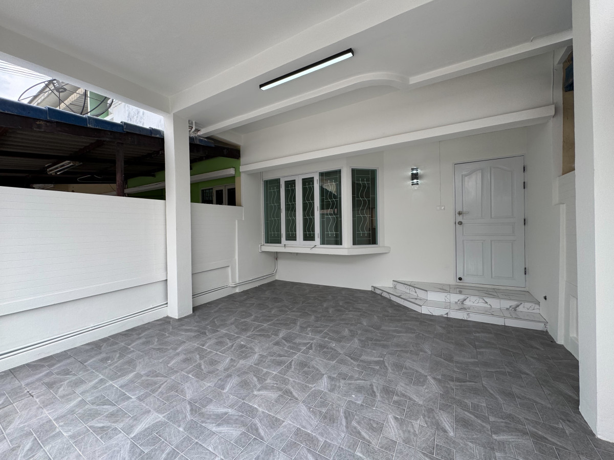 ขายทาวน์โฮมสมุทรปราการ สำโรง : ขายทาวน์เฮ้าส์/ทาวน์โฮม  พาร์ค แกลเลอรี่ ศรีนครินทร์ หน้ากว้าง บางปลา บางพลี สมุทรปราการ CX-144569 