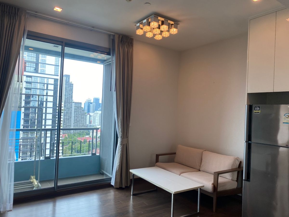 ให้เช่าคอนโดพระราม 9 เพชรบุรีตัดใหม่ RCA :  ⚡️Hot price⚡️Q Asoke 38 Sqm 24,500 B Best price 📞 0928895628 