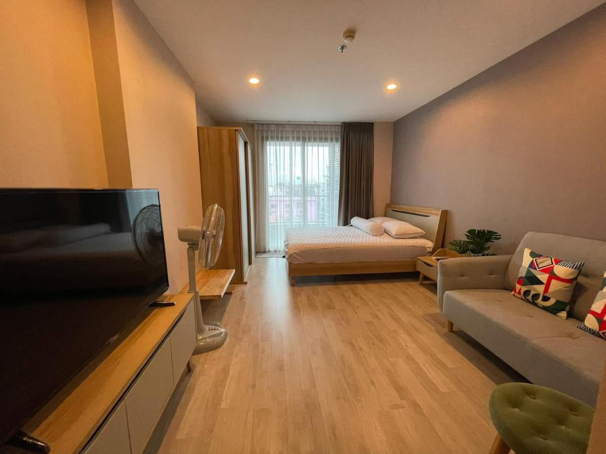 ขายคอนโดปิ่นเกล้า จรัญสนิทวงศ์ : ขายคอนโด  ไอดีโอ โมบิ จรัญ - อินเตอร์เชนจ์ ชั้นสูง ห้องมุม MRT-บางขุนนนท์ บางขุนศรี เขต บางกอกน้อย กรุงเทพ  CX-134026