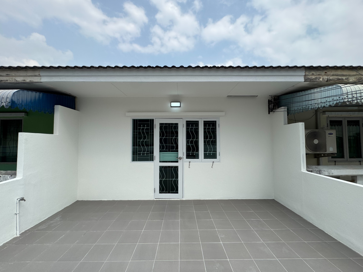 ขายทาวน์โฮมสมุทรปราการ สำโรง : ขายทาวน์เฮ้าส์/ทาวน์โฮม  พาร์ค แกลเลอรี่ ศรีนครินทร์ หน้ากว้าง บางปลา บางพลี สมุทรปราการ CX-144569 