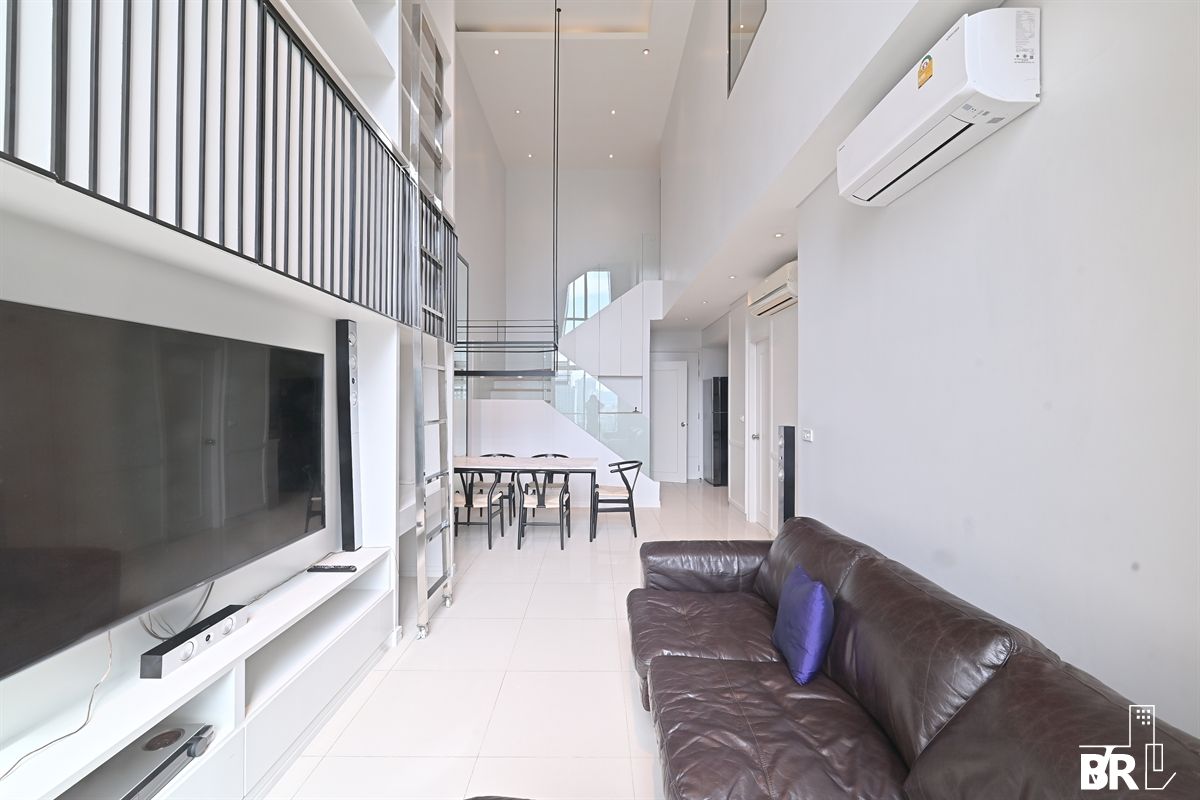 ให้เช่าคอนโดพระราม 9 เพชรบุรีตัดใหม่ RCA : 🔥(𝐅𝐨𝐫 𝐑𝐞𝐧𝐭)! Villa  Asoke🔥📞Call 065-824-2382 : pong